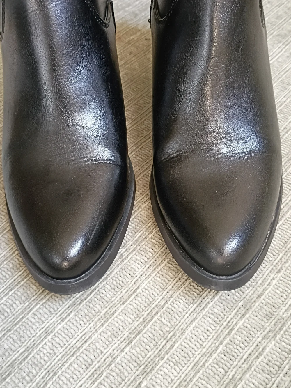 Old Navy Black Faux Leather Ankle Boots Size 9 | Chunky Heel Chelsea Booties